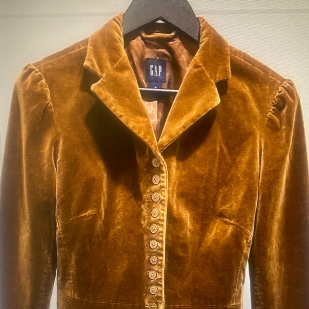GAP Women's Velvet Button-Front Blazer in Golden Brown
